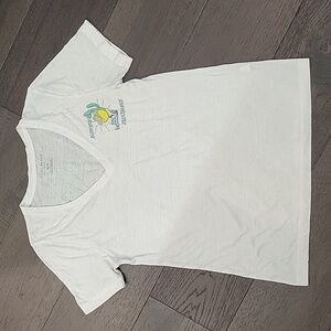 Lucky Brand graphic v neck tshirt